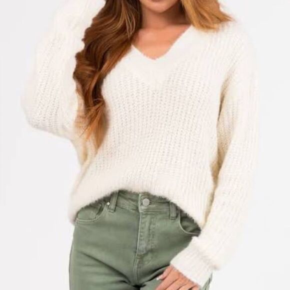 Cotton on cream lace up back sweater size L - Picture 3 of 9